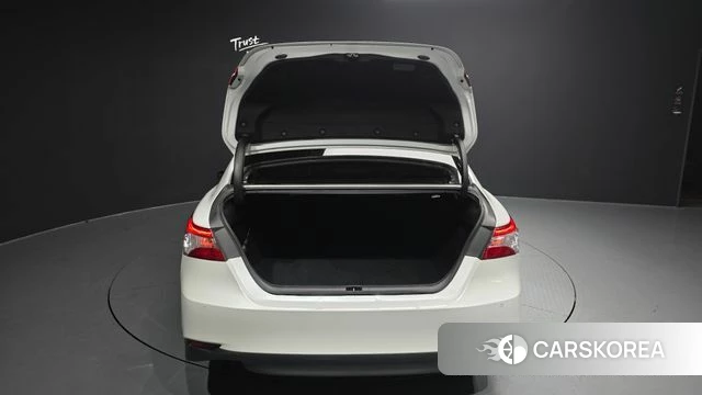 Toyota Camry (XV70) id 3942696 из Кореи 11