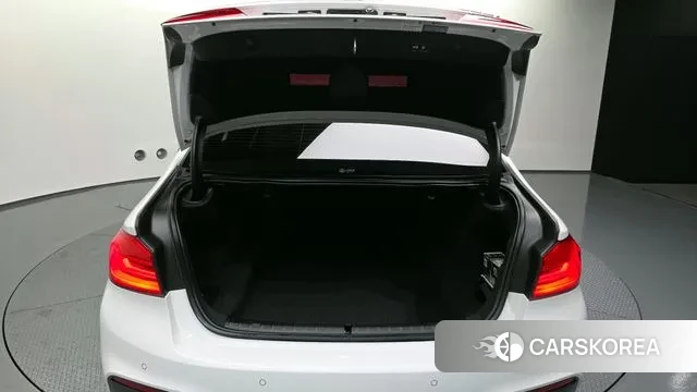 BMW 5 Series (G30) id 3433988 из Кореи 11