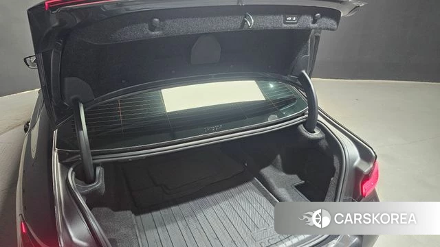 BMW 5 Series (G30) id 3842346 из Кореи 11