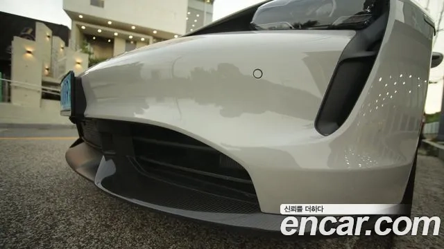 Porsche Taycan id 2899553 из Кореи 11