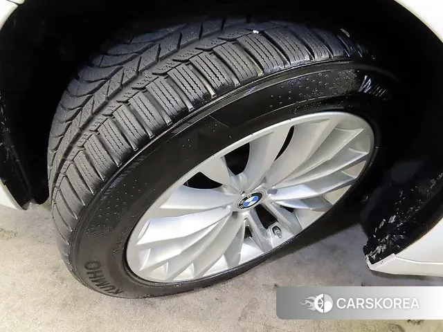 BMW 5 Series (G30) id 3722443 из Кореи 11