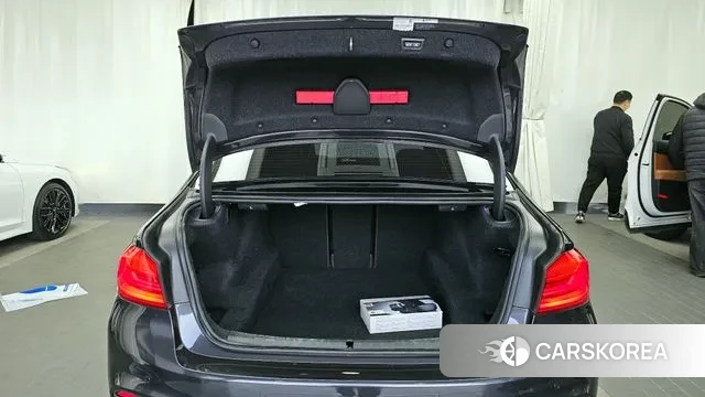 BMW 5 Series (G30) id 3474563 из Кореи 11