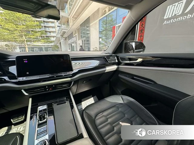 Volkswagen Tourang id 4261845 из Китая 11