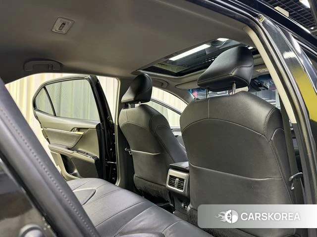 Toyota Camry id 4235034 из Китая 11