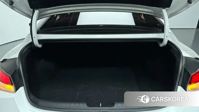 Hyundai Avante (CN7) id 2900969 из Кореи 11