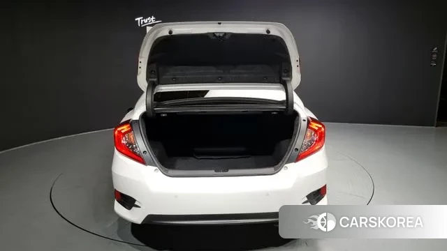 Honda Civic id 2981944 из Кореи 11