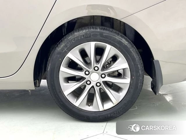 Buick GL6 id 4214161 из Китая 11