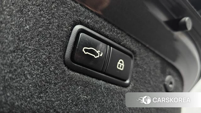 Genesis G70 id 4294911 из Кореи 11