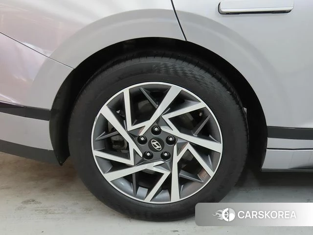 Hyundai Grandeur (GN7) id 4505967 из Кореи 11