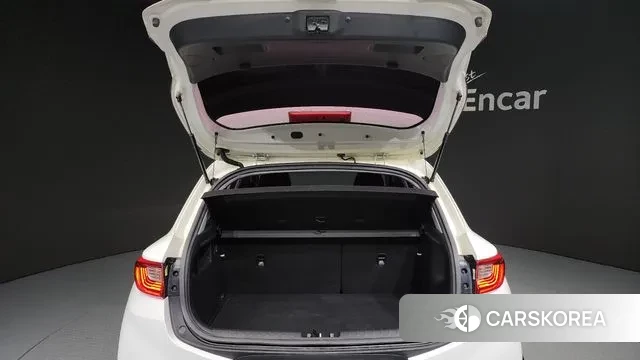 Kia Stonic id 3024428 из Кореи 11