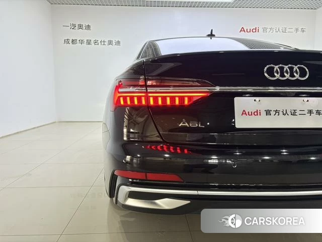 Audi A6L id 4215664 из Китая 11