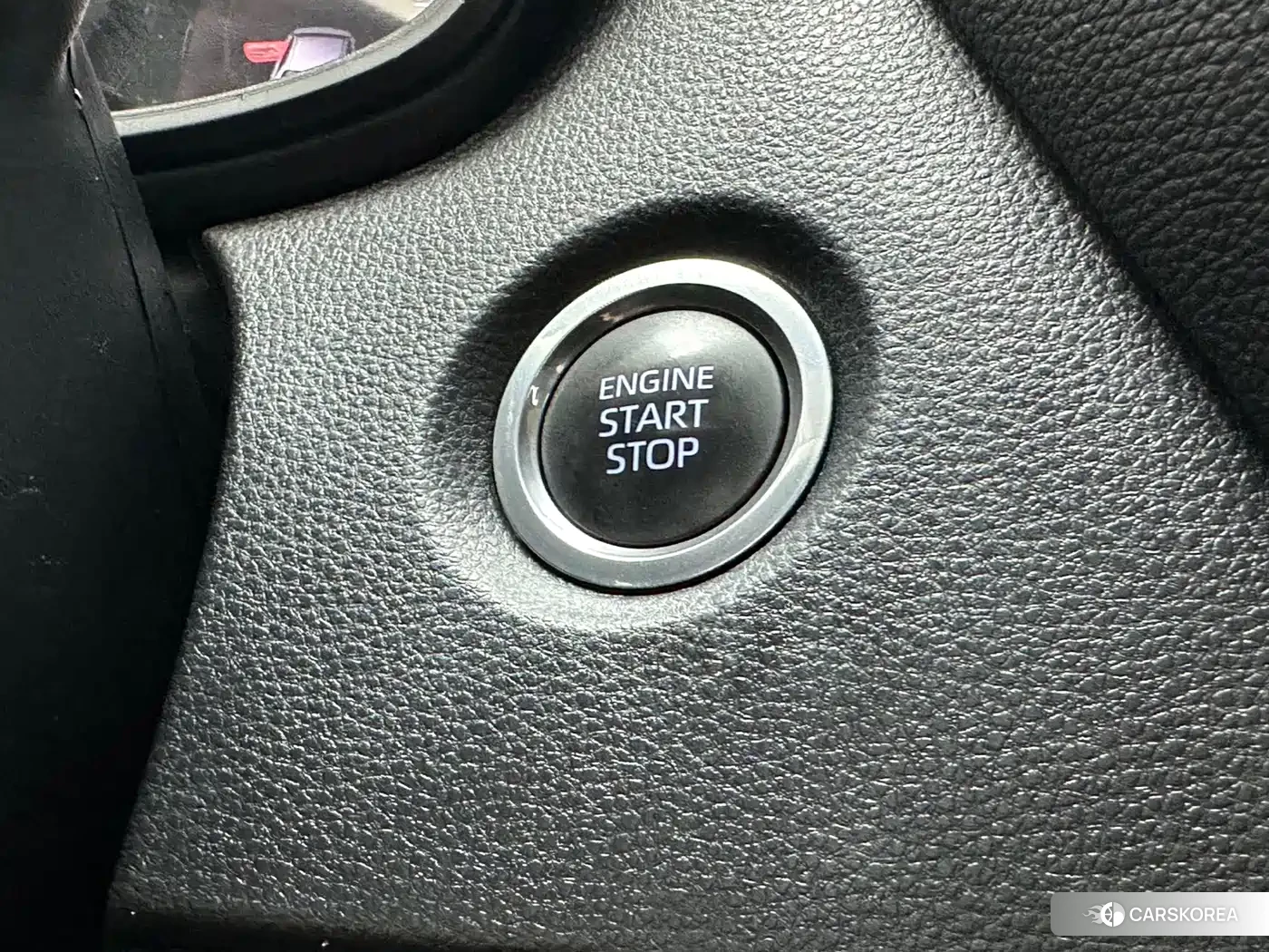 Toyota Corolla id 4674282 из Китая 11