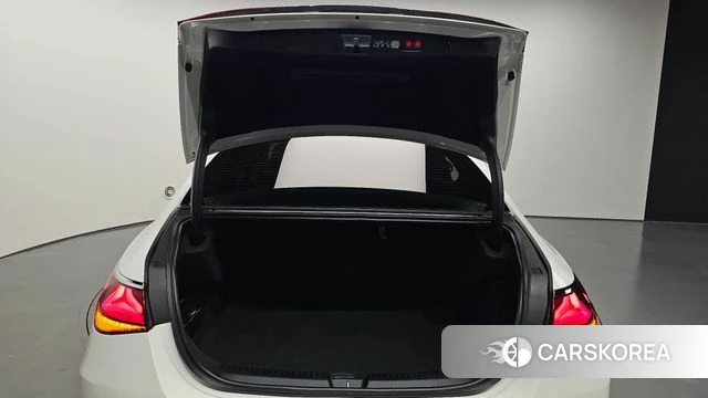 Mercedes-Benz E-Class W214 id 4719596 из Кореи 11
