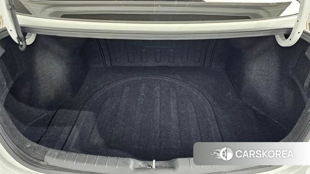 Hyundai The New Avante AD id 3905143 из Кореи 11