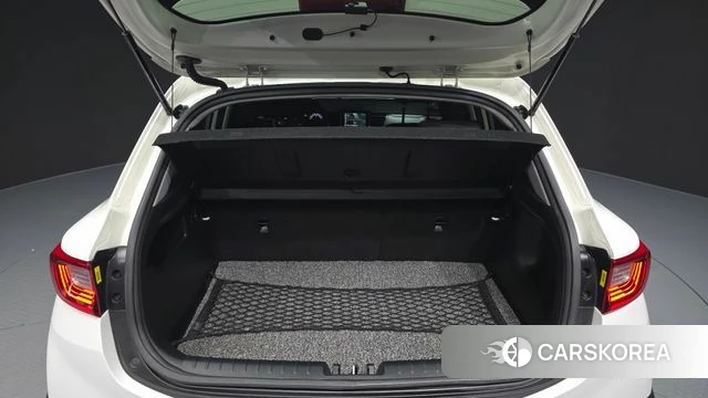 Kia Stonic id 4672633 из Кореи 11