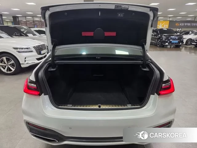 BMW 7 Series (G11) id 3432488 из Кореи 11