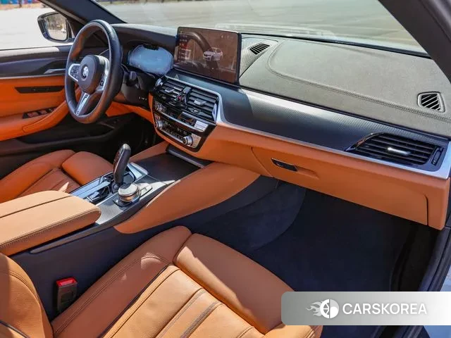 BMW 5 Series (G30) id 3756920 из Кореи 11