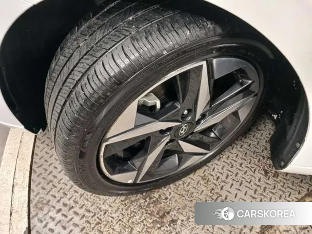 Hyundai Avante Hybrid (CN7) id 3685627 из Кореи 11