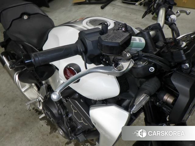 Проданный Honda CB1000R id 4184757 из Японии, фото 11