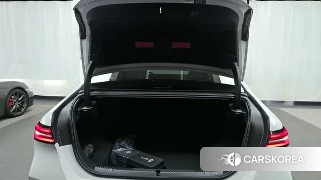 BMW 5 Series (G60) id 3733183 из Кореи 11