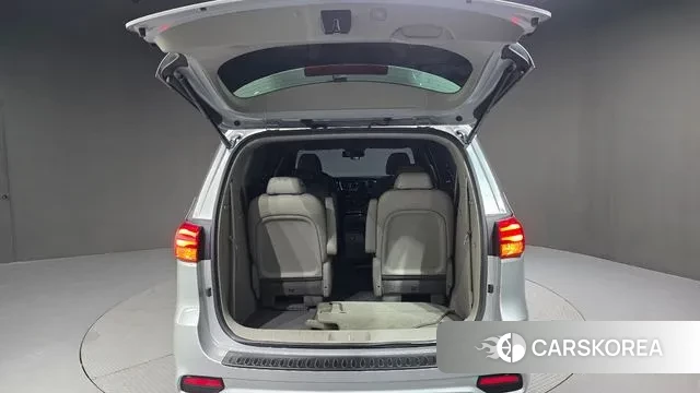 Kia The New Carnival id 3198611 из Кореи 11