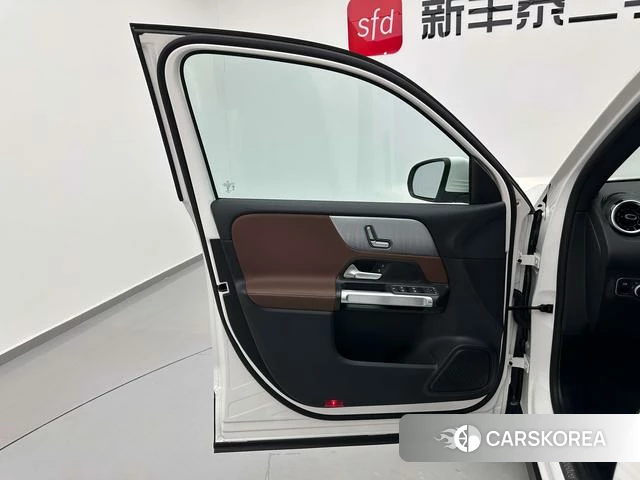 Mercedes-Benz GLB id 3902331 из Китая 11