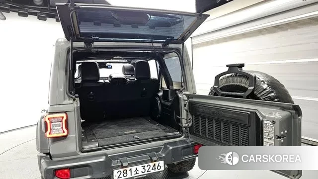 Jeep Wrangler (JL) id 3402446 из Кореи 11