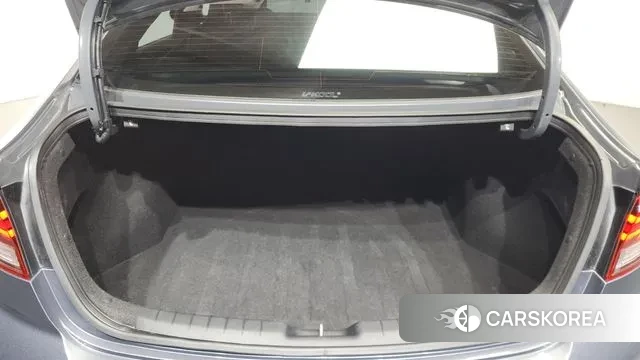 Hyundai The New Avante AD id 3748430 из Кореи 11