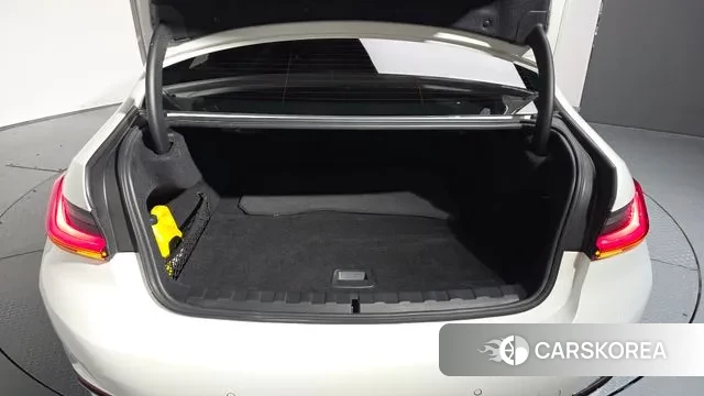 BMW 3 Series (G20) id 2960155 из Кореи 11