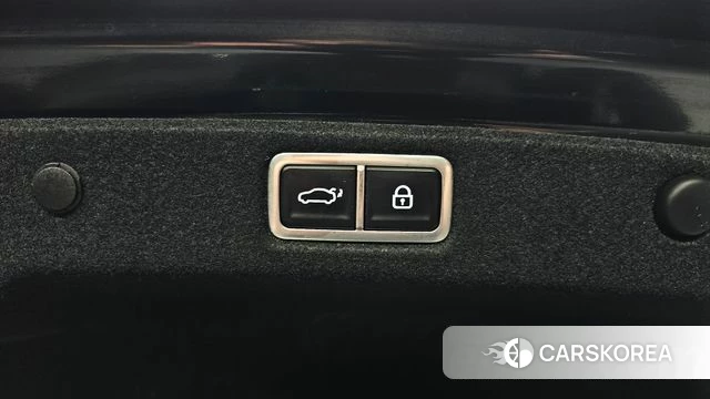 Hyundai Grandeur Hybrid (GN7) id 4177909 из Кореи 11