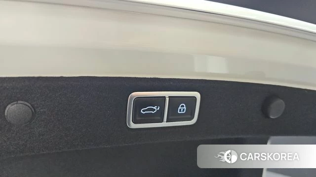 Hyundai Grandeur (GN7) id 3798555 из Кореи 11