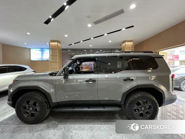 Lexus GX id 3908590 из Китая 11
