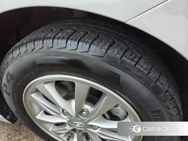 Hyundai The New Avante AD id 3867169 из Кореи 11