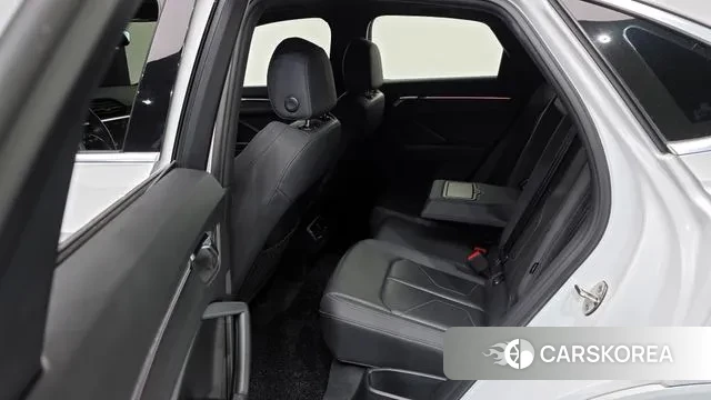 Audi Q3 (F3) id 3651027 из Кореи 11