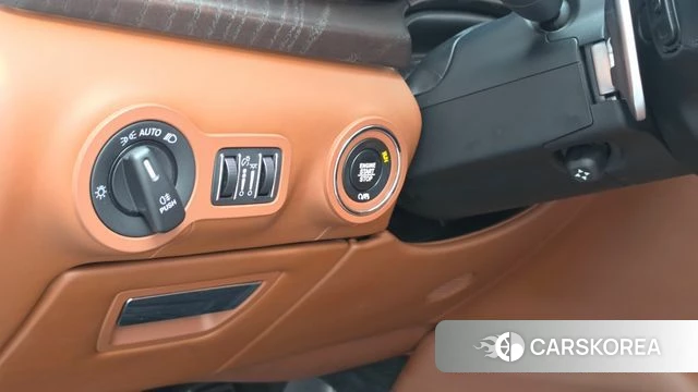 Maserati Quattroporte id 4502237 из Кореи 11