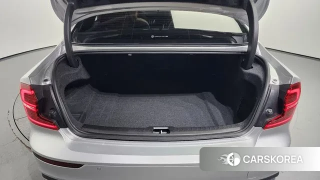 Volvo S60 3rd generation id 3037767 из Кореи 11