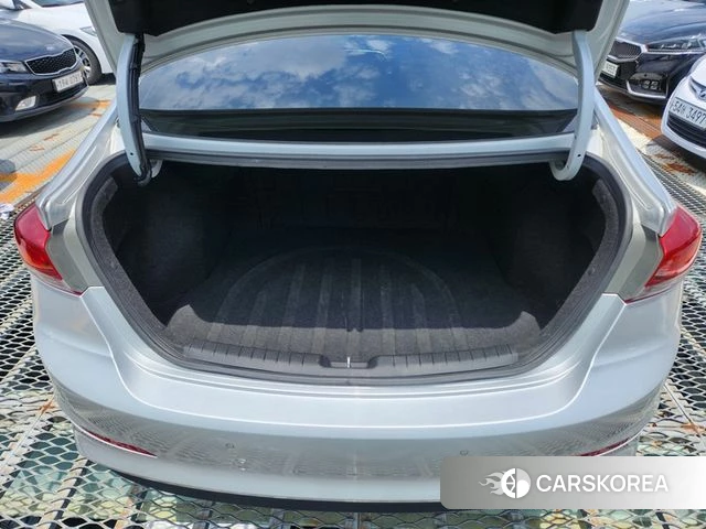 Hyundai Avante AD id 4430513 из Кореи 11