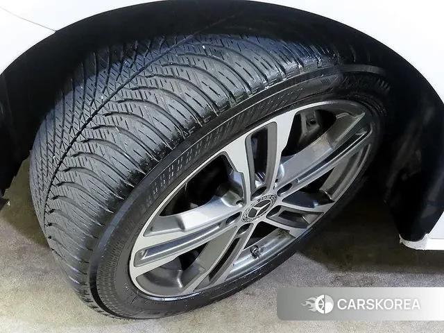 Mercedes-Benz E-Class W213 id 3707546 из Кореи 11