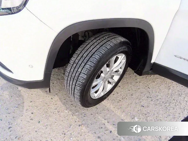 Jeep Cherokee (KL) id 2971032 из Кореи 11