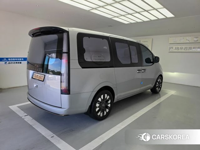Hyundai Staria id 4871472 из Кореи 11