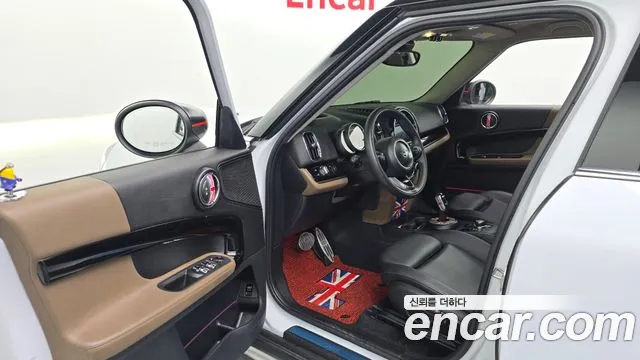 Mini Cooper D Countryman id 2520021 из Кореи 11