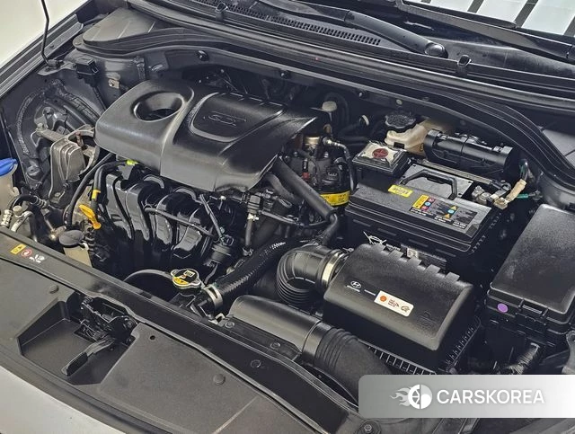 Hyundai Avante AD id 4485871 из Кореи 11