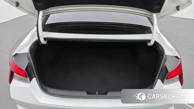 Hyundai Avante (CN7) id 3649779 из Кореи 11