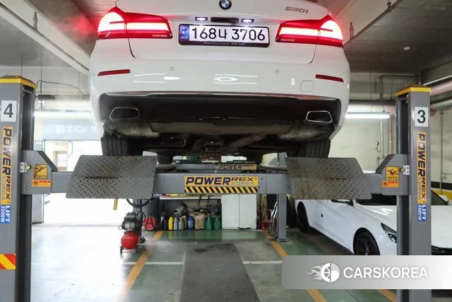 BMW 5 Series (G30) id 4535156 из Кореи 11
