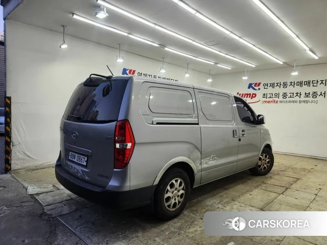 Hyundai The New Grand Starex id 3905601 из Кореи 11