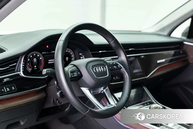 Audi Q7 id 4275392 из Китая 11