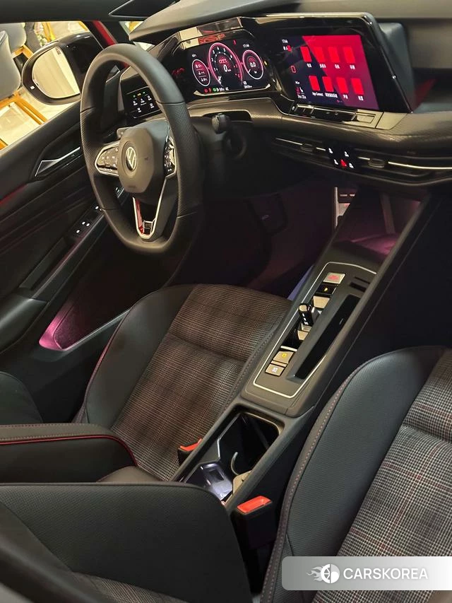Volkswagen Golf GTI id 4256209 из Китая 11