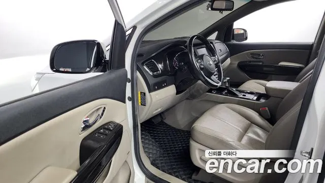 Kia The New Carnival id 2765266 из Кореи 11