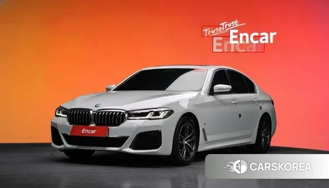 BMW 5 Series (G30) id 3512956 из Кореи 11