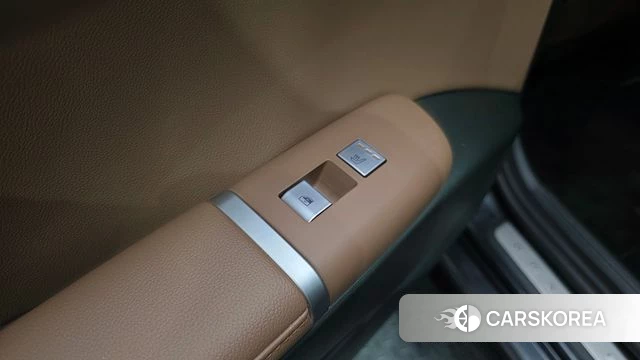 Hyundai Grandeur (GN7) id 4528666 из Кореи 11